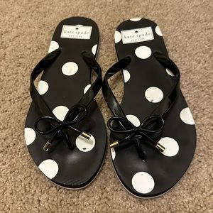 Kate spade flip flops size 6